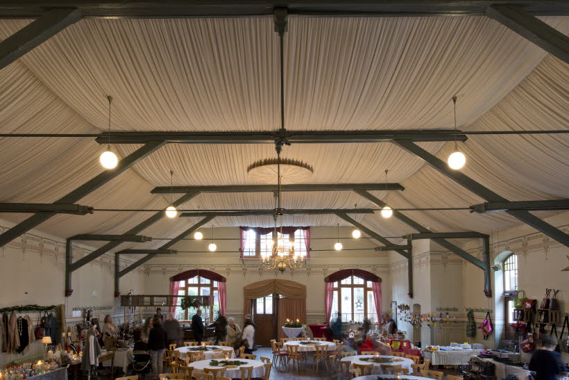 neue Saaldecke 2015